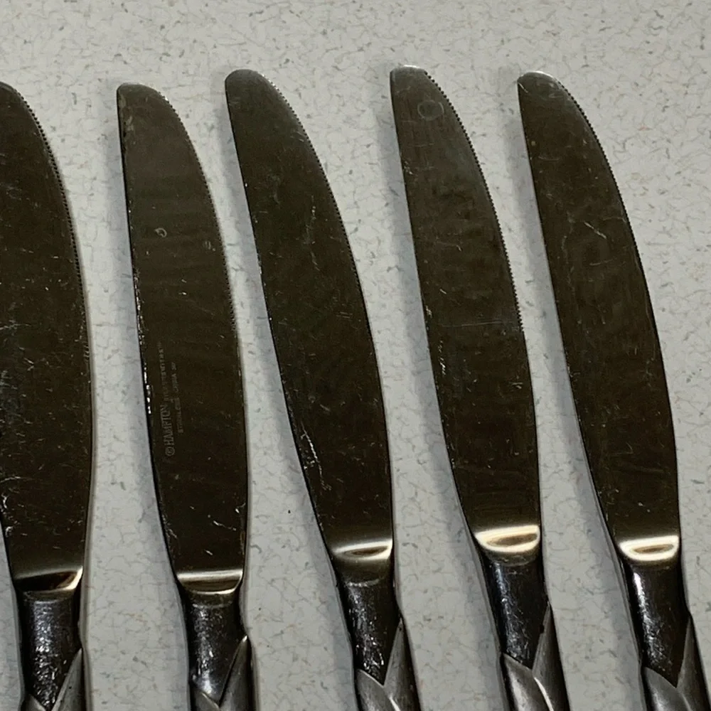 9 Hampton Silversmiths ROSE BUTTER KNIVES Stainless Glossy Discontinued Pattern